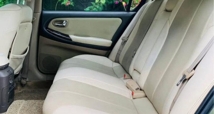 NISSAN CEFIRO 2000