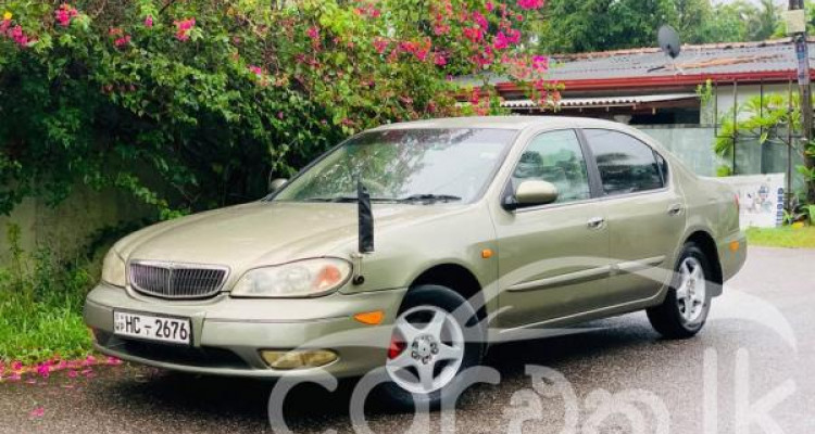 NISSAN CEFIRO 2000