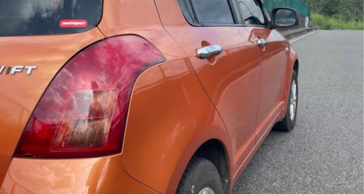 SUZUKI SWIFT 2006