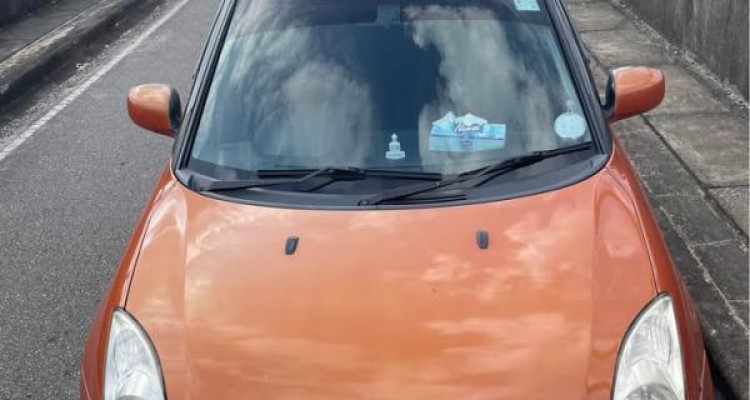 SUZUKI SWIFT 2006