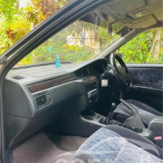NISSAN BLUEBIRD 1998