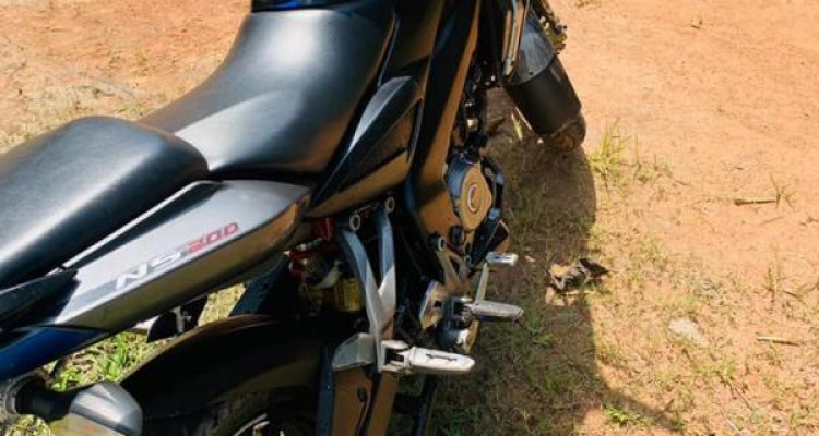 BAJAJ PULSAR NS200 2017