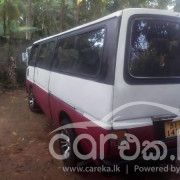 NISSAN CARAVAN 1985