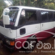 NISSAN CARAVAN 1985