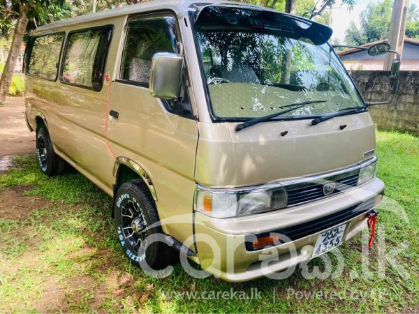 NISSAN CARAVAN 1994