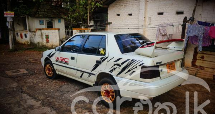 HYUNDAI EXCEL 1994