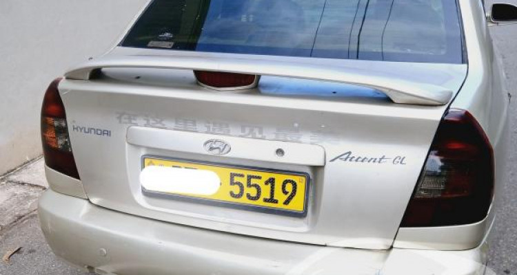 HYUNDAI ACCENT 2001