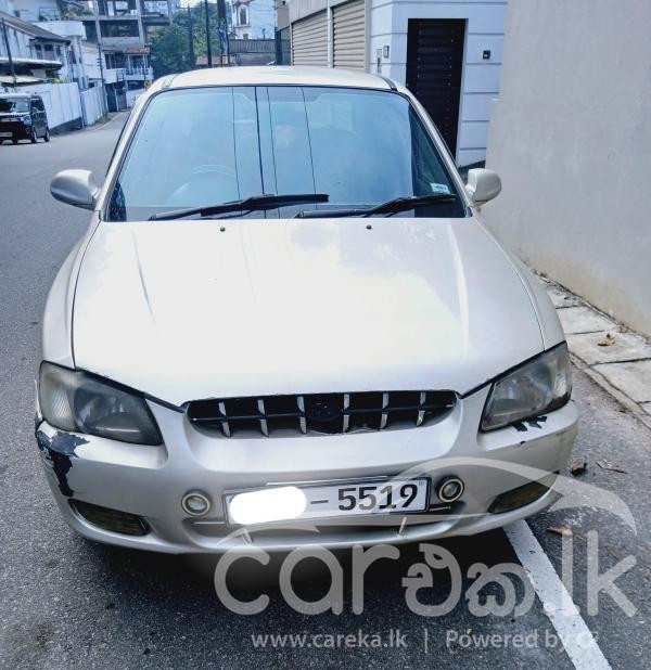 HYUNDAI ACCENT 2001