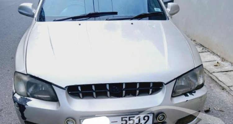 HYUNDAI ACCENT 2001