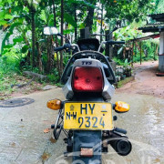 TVS VICTOR 2004