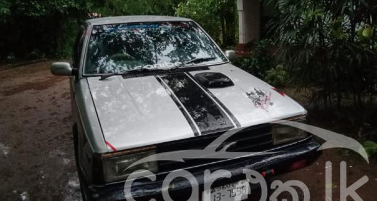 NISSAN SUNNY HB11 1982