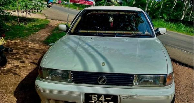 NISSAN SUNNY SB13 1990