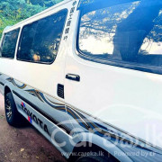 TOYOTA HIACE 1991