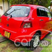 TOYOTA VITZ 2005