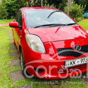 TOYOTA VITZ 2005