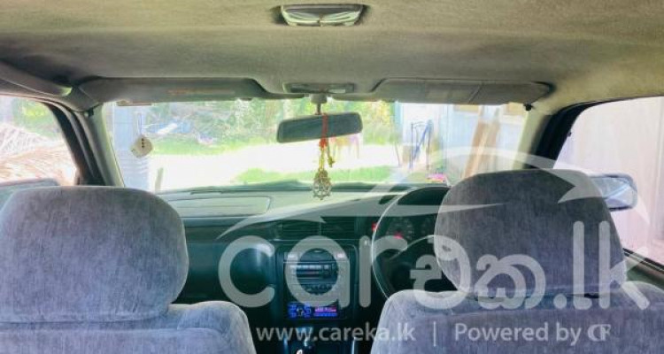 NISSAN BLUEBIRD 1999