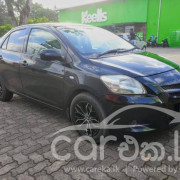 TOYOTA YARIS 2006