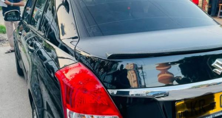 SUZUKI SWIFT 2011