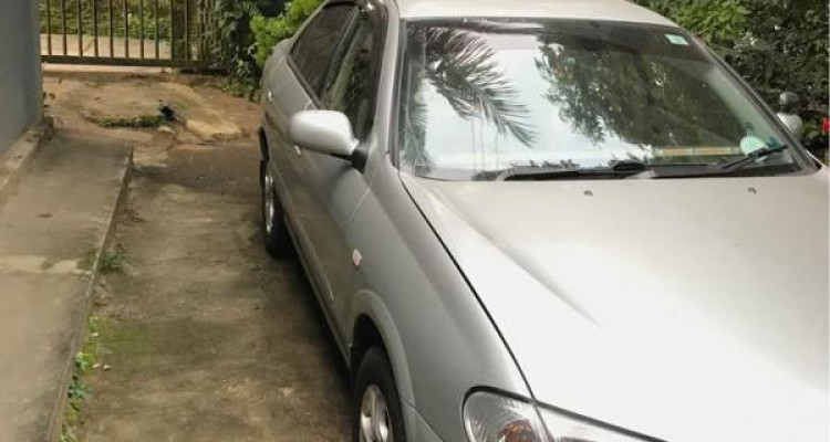 NISSAN SUNNY N16 2001