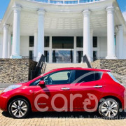 NISSAN LEAF 2014
