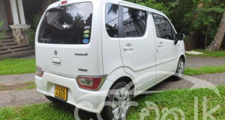 SUZUKI WAGON R 2017