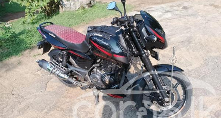 BAJAJ PULSAR 150 2020