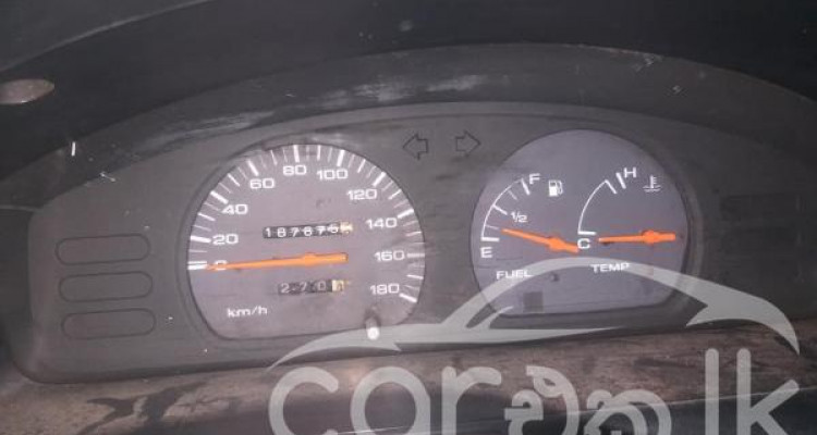 NISSAN AD WAGON 1998