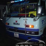 ISUZU JOURNEY 1987