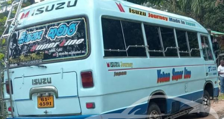 ISUZU JOURNEY 1987