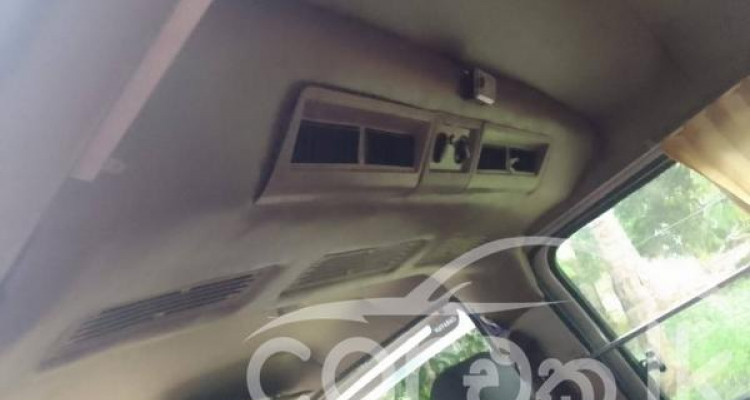 NISSAN CARAVAN 1997