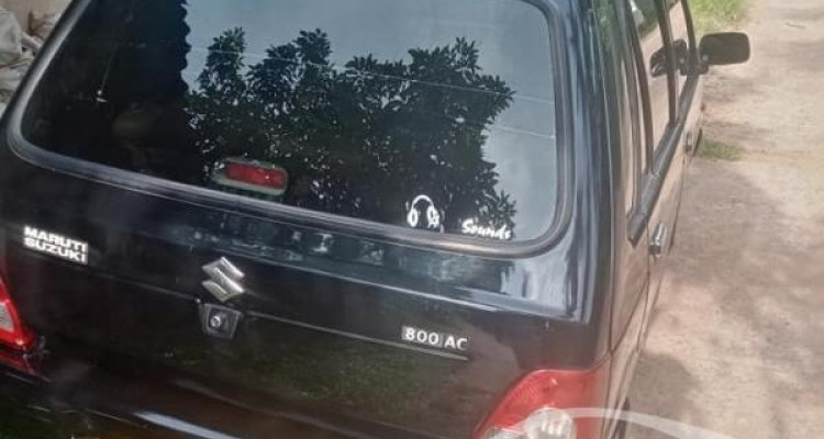 SUZUKI MARUTI 800 2011