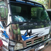 ISUZU ELF 2007