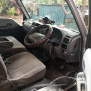 MAZDA BROWNY 1993
