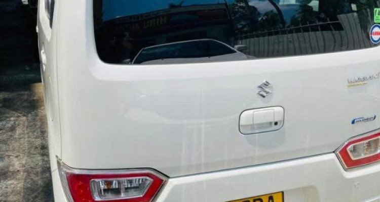 SUZUKI WAGON R FZ 2018