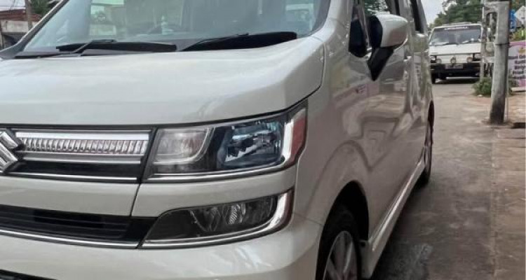 SUZUKI WAGON R FZ 2018