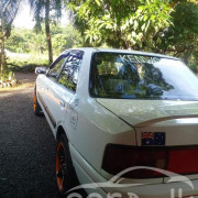 MAZDA FAMILIA 1991