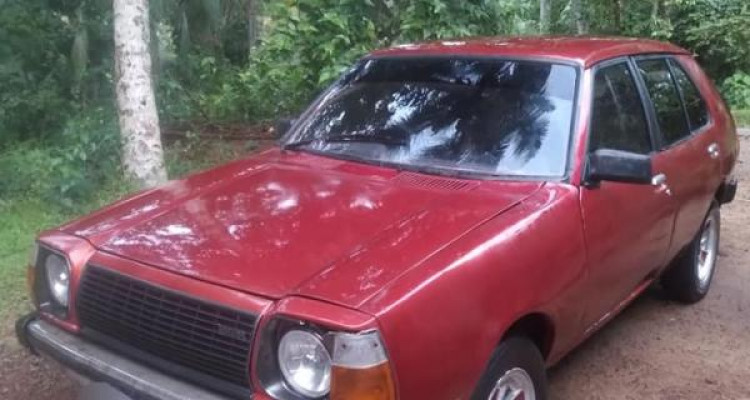 MAZDA FAMILIA 323 1981