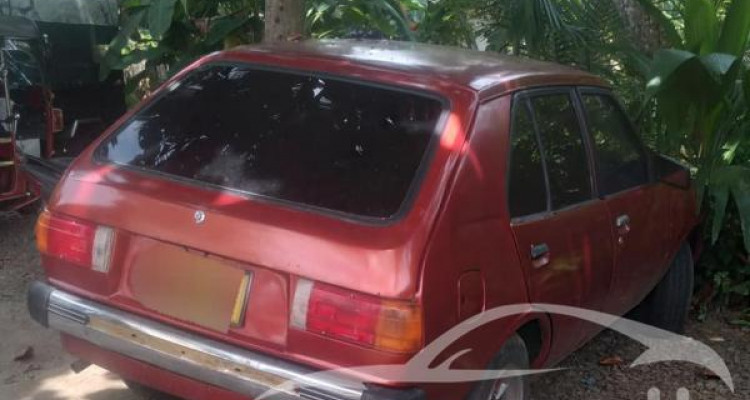 MAZDA FAMILIA 323 1981