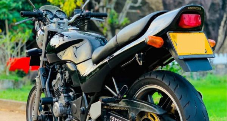 HONDA JADE 2015