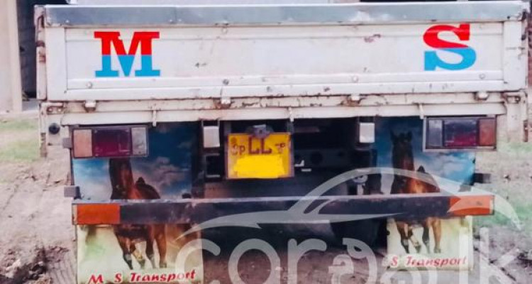 ISUZU ELF 2005
