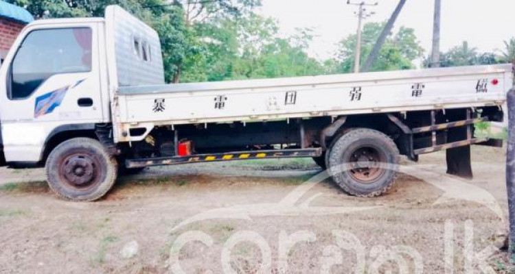 ISUZU ELF 2005