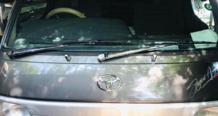 TOYOTA DOLPHIN LH102 1992
