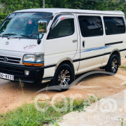 TOYOTA HIACE LH113 1994