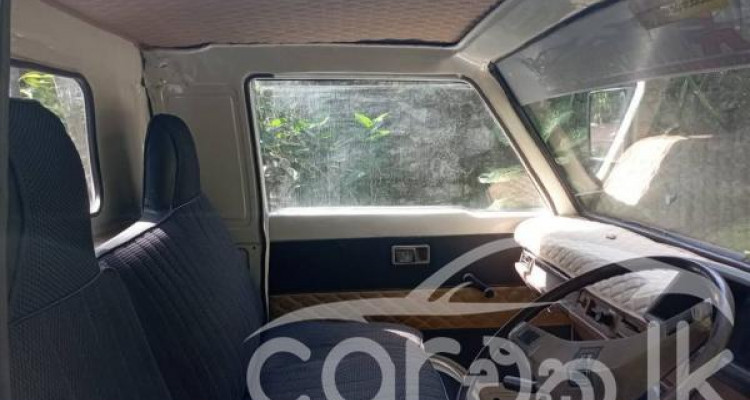 MITSUBISHI L300 1980