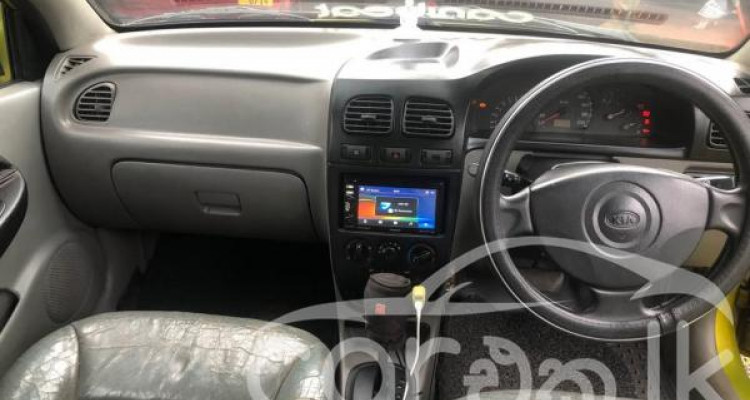 KIA RIO 2001