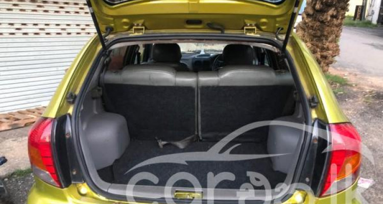 KIA RIO 2001