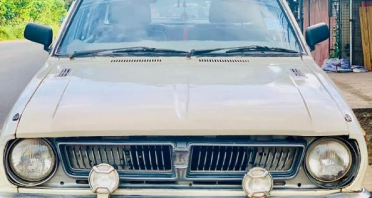 TOYOTA COROLLA KE30 1975