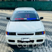 MAZDA FAMILIA 1992