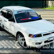 MAZDA FAMILIA 1992