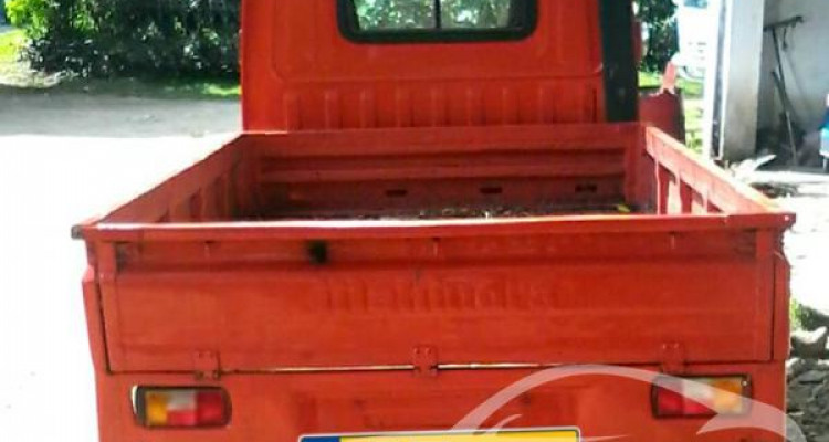 MAHINDRA MAXXIMO 2012